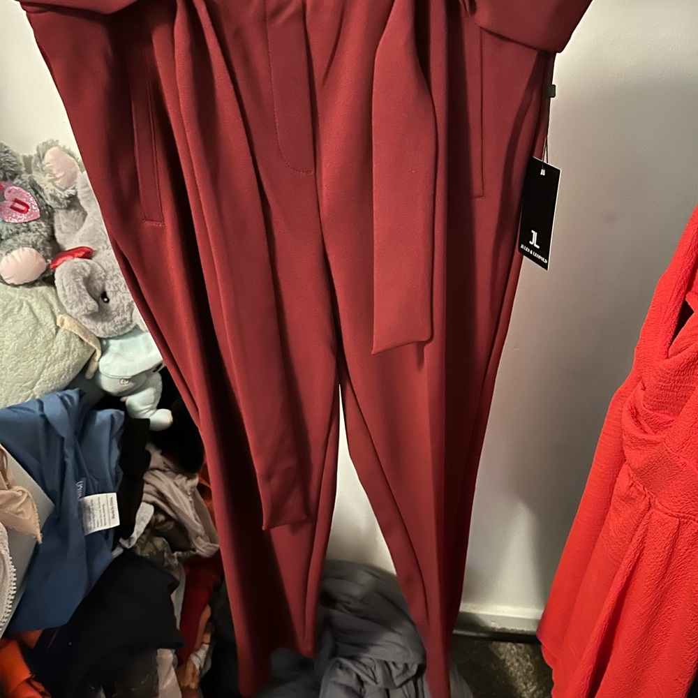 Elegant Women's Red Pants